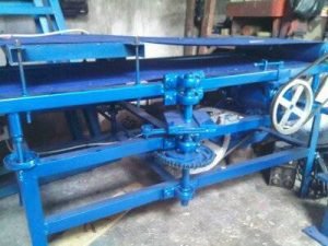 mesin cetak kerupuk mawar