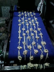 mesin cetak kerupuk mawar