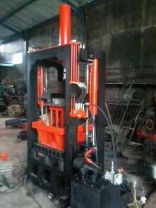 mesin cetak batako press hidrolik Graha Mesin